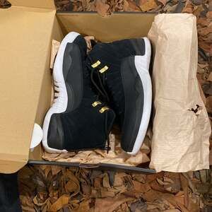 Size 8 - Jordan 12 Retro Reverse Taxi 2019 193153086882